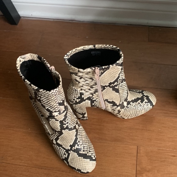 Call it Spring Faux snake skin booties - Picture 3 of 4